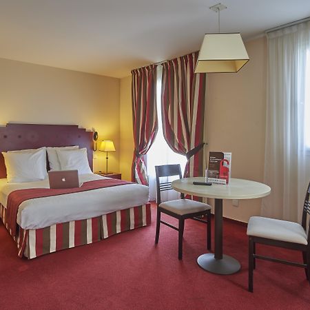 Hotel Cerise Chatou Eksteriør billede